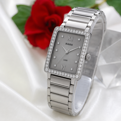 Luxury Diamond Dial Chain Watch