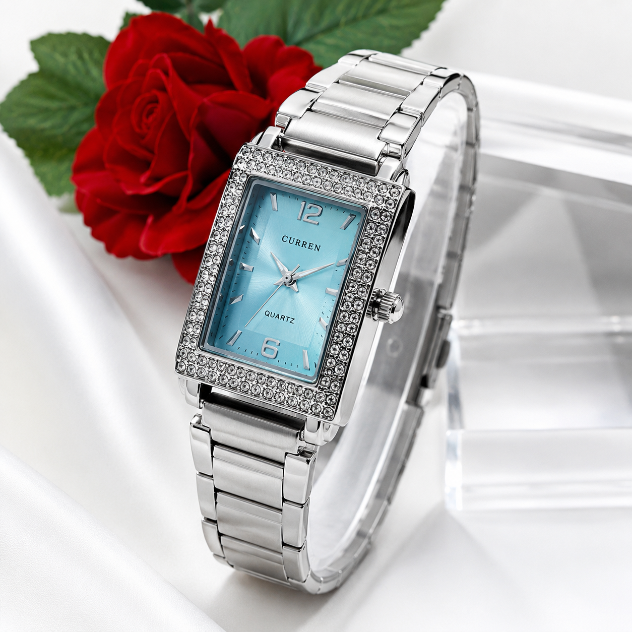 Luxury Diamond Dial Chain Watch